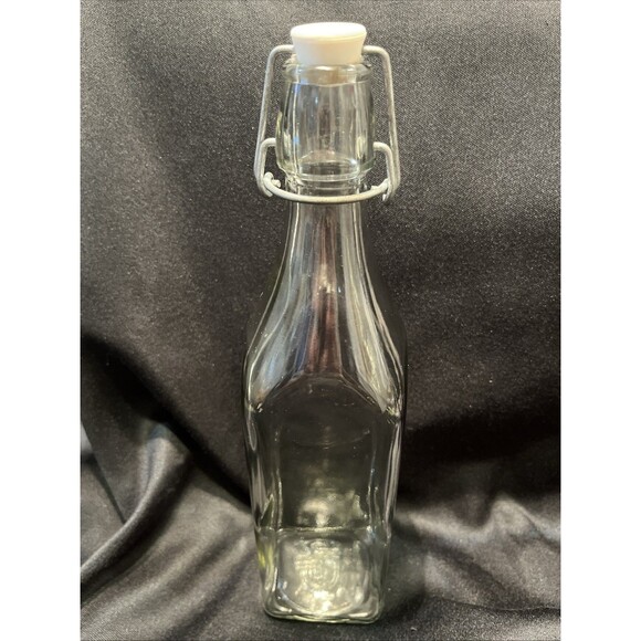 VTG AB Bev. Co. Square Glass Bottle Pitcher Jug with Metal Lock Lid Clear 12” - Picture 1 of 10